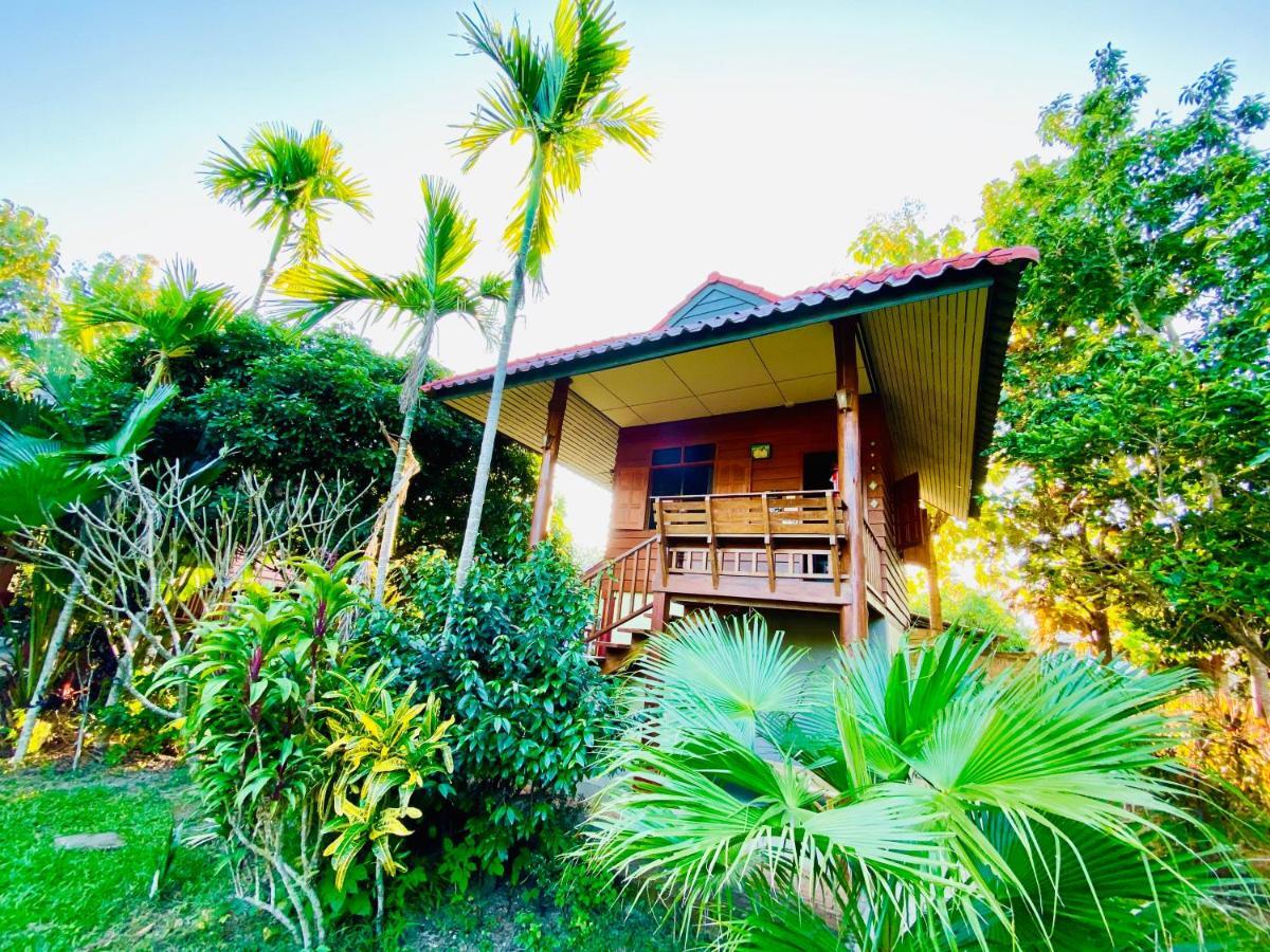 Nine House Pai Hostel ภายนอก รูปภาพ